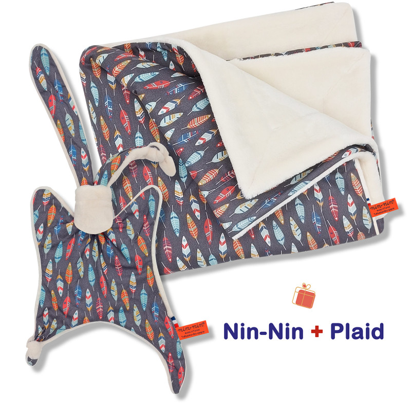 Coffret de naissance doudou et plaid Plume. Original et fabriqué en France. Doudou Nin-Nin