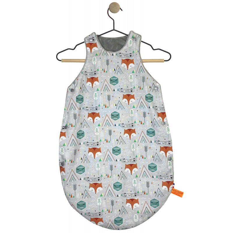 Turbulette Le Fox personnalisable pour bébé. Gigoteuse fabriquée en France. Turbulette Le Fox personnalisable pour bébé. Gigoteuse fabriquée en France.