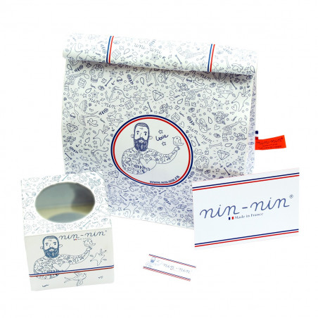 Cadeau de naissance doudou et bavoir Victoria. Original et fabriqué en France. Nin-Nin