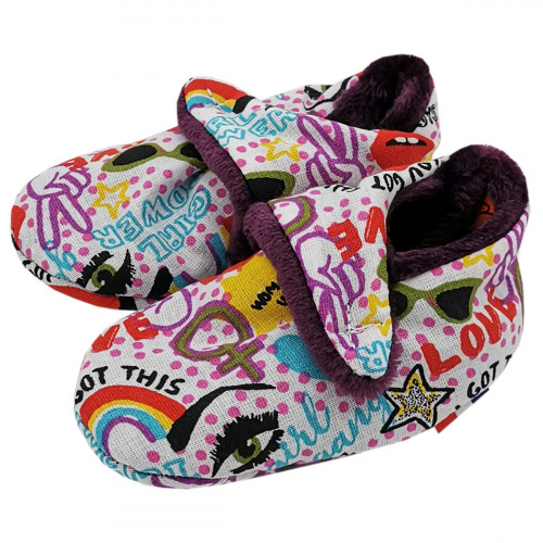Chaussons bas Girl Power. Cadeau de Naissance Made in France nourrisson. Doudou Nin-Nin