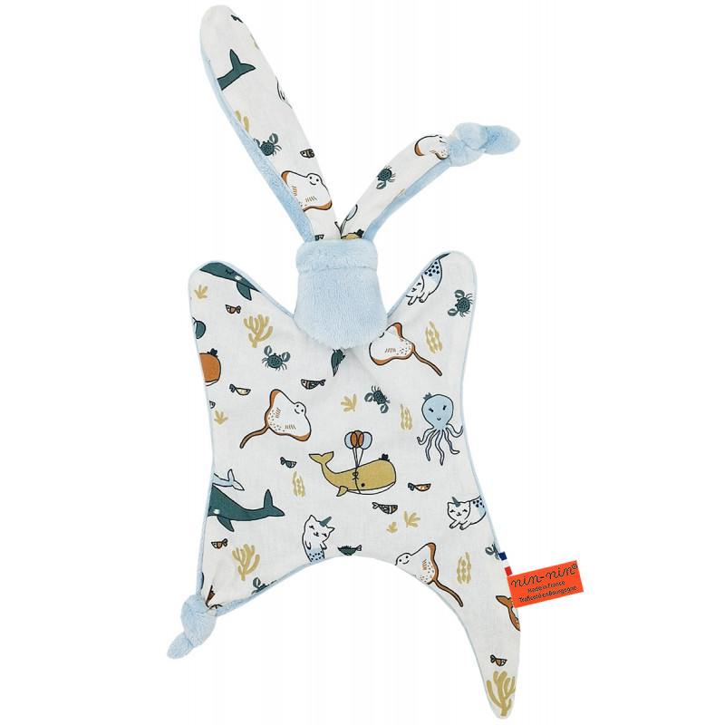 Doudou pieuvre, raie, dauphin, baleine, crabe. Cadeau de naissance personnalisé et made in France. Doudou Nin-Nin Doudou pieuvre, raie, dauphin, baleine, crabe. Cadeau de naissance personnalisé et made in France. Doudou Nin-Nin