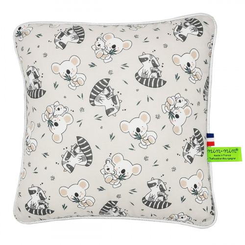 Coussin "Raccoon". Cadeau de naissance original personnalisable et made in France. Nin-Nin