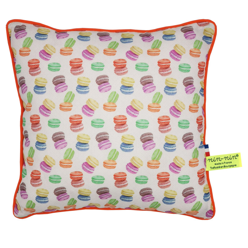 Coussin "Macaron". Cadeau de naissance original personnalisable et made in France. Nin-Nin Coussin "Macaron". Cadeau de naissance original personnalisable et made in France. Nin-Nin