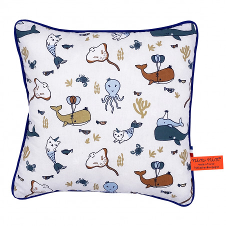 Coussin "Aquaparty". Cadeau de naissance original personnalisable et made in France. Nin-Nin