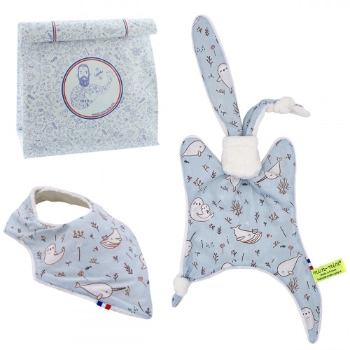 Coffret de naissance doudou et bavoir Bébé Phoque. Original et fabriqué en France. Marque Nin-Nin