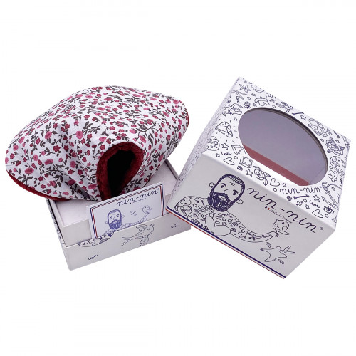 Boite cadeau doudou Le Nicole. Cadeau de naissance personnalisé et made in France. Doudou Nin-Nin