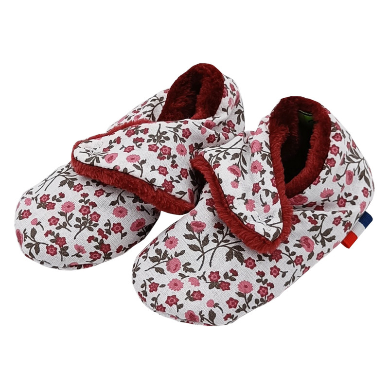 Chaussons bas "Le Nicole". Cadeau de Naissance Made in France nourrisson. Doudou Nin-Nin Chaussons bas "Le Nicole". Cadeau de Naissance Made in France nourrisson. Doudou Nin-Nin