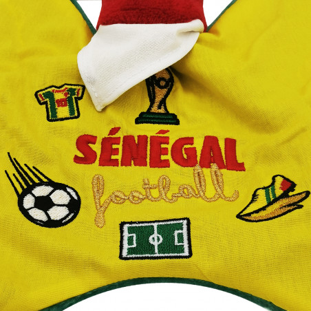 Broderie doudou foot Sénégal. Cadeau de naissance personnalisé et made in France. Doudou Nin-Nin