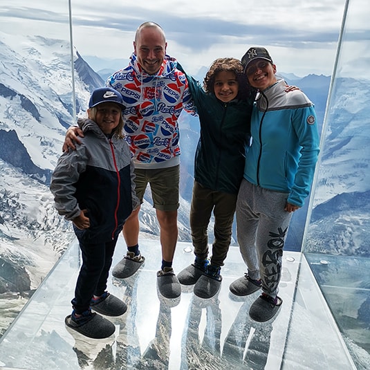 Pas dans le vide. Aiguille du midi
